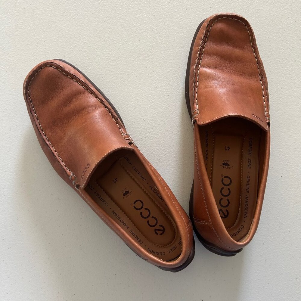 EUC Lt,.Brown Mens Shoes Size 9.5 ECCO